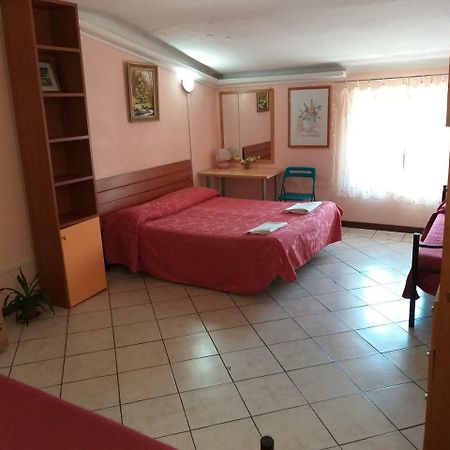 Roma Inn 2000 외부 사진